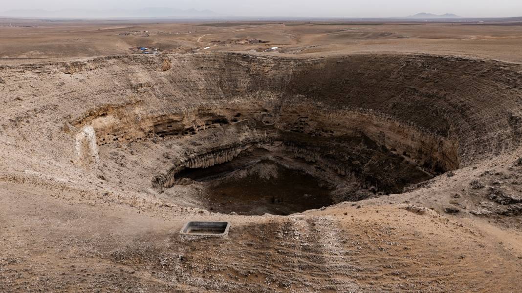 Konya'da kaç obruk bulunduğu açıklandı: Peki yerleşim yerleri için risk var mı? 26